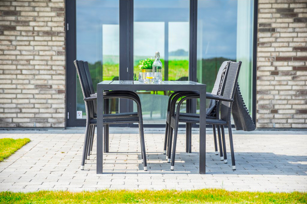Zahradní ratanová sestava pro 4 osoby DT255 antracit-2